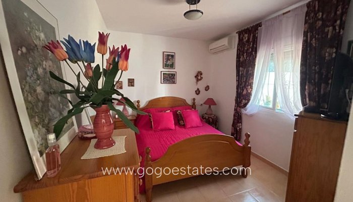 Te koop - Huis - Vrijstaande Villa - Rafol de Almunia