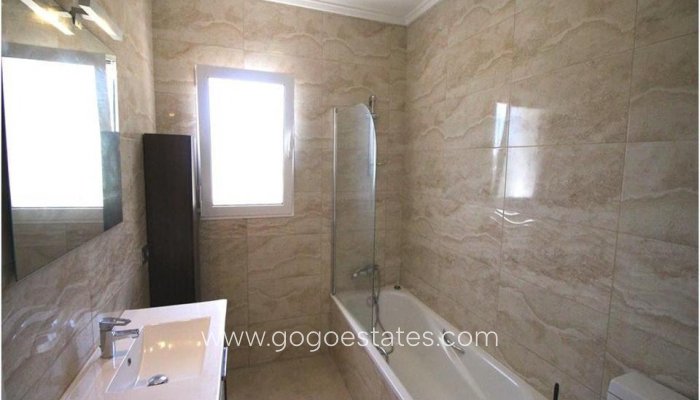 Resale - House - Detached Villa - Sella