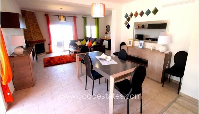 Resale - House - Detached Villa - Sella