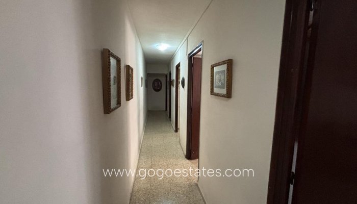 Te koop - Appartement - Appartement op de middelste verdieping - Dénia - Denia Centro