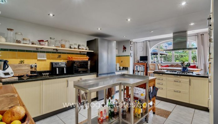 Te koop - Huis - Finca - Cortijo - Dénia - Jesus Pobre