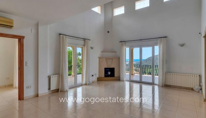 Venta - Casa - Chalet Independiente - Sella