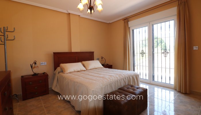 Te koop - Huis - Vrijstaande Villa - Algorfa - Algorfa Centro