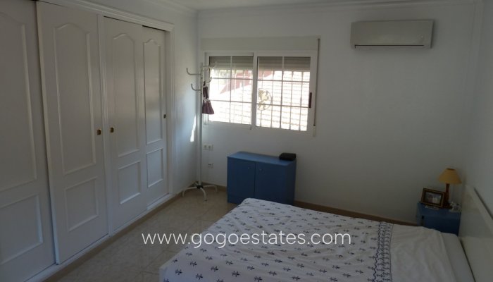 Te koop - Huis - Halfvrijstaande woning - Rojales - Rojales Centro