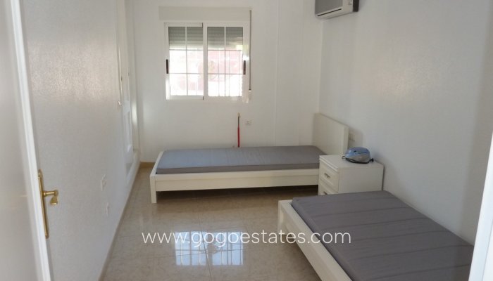 Te koop - Huis - Halfvrijstaande woning - Rojales - Rojales Centro