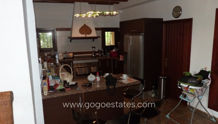 Te koop - Huis - Vrijstaande Villa - Ibi - Ibi Centro