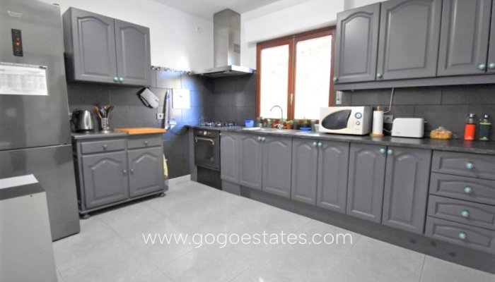 Te koop - Huis - Vrijstaande Villa - Orihuela - Villamartin