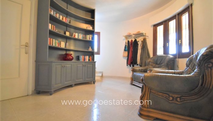 Te koop - Huis - Vrijstaande Villa - Orihuela - Villamartin