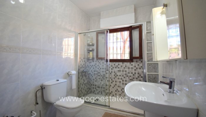 Te koop - Huis - Vrijstaande Villa - Orihuela - Villamartin