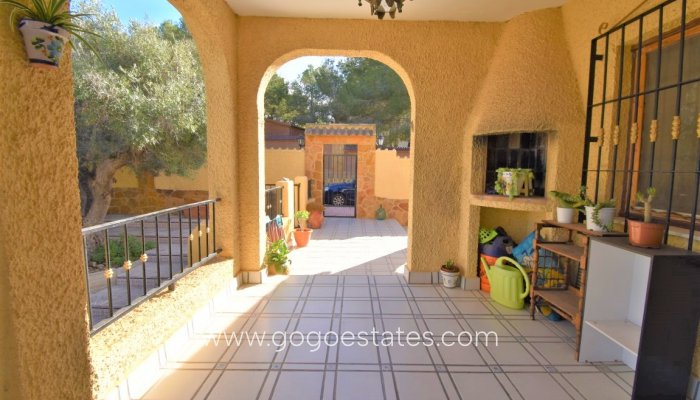 Te koop - Huis - Vrijstaande Villa - Orihuela - Villamartin