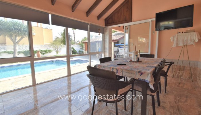 Te koop - Huis - Vrijstaande Villa - Orihuela - Villamartin