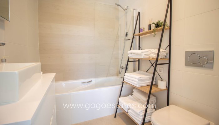 Te koop - Appartement - Appartement op de middelste verdieping - Orihuela - Las Colinas Golf