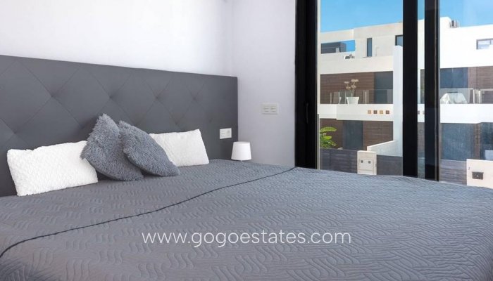 Te koop - Huis - Vrijstaande Villa - Benijofar