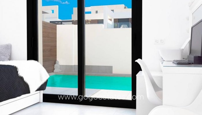 Te koop - Huis - Vrijstaande Villa - Benijofar