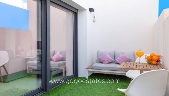 Te koop - Huis - Vrijstaande Villa - Benijofar