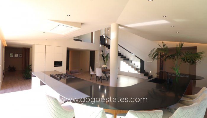 Te koop - Huis - Vrijstaande Villa - Aspe - Aspe Centro