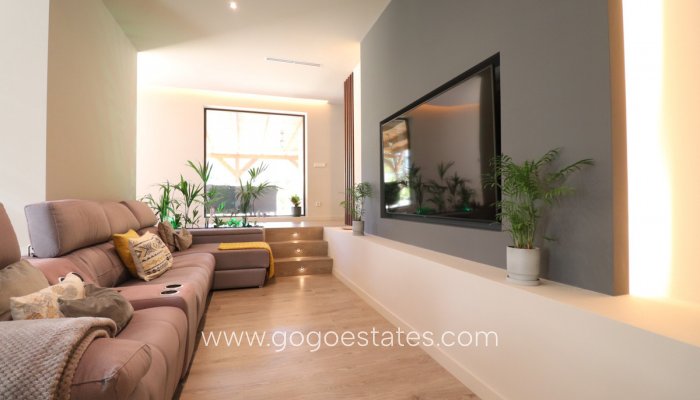 Te koop - Huis - Vrijstaande Villa - Aspe - Aspe Centro