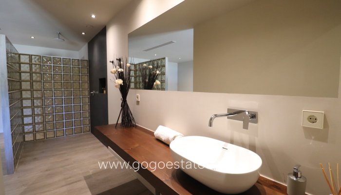 Te koop - Huis - Vrijstaande Villa - Aspe - Aspe Centro