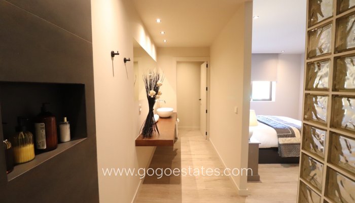 Te koop - Huis - Vrijstaande Villa - Aspe - Aspe Centro