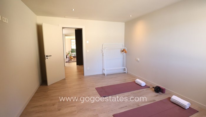 Te koop - Huis - Vrijstaande Villa - Aspe - Aspe Centro