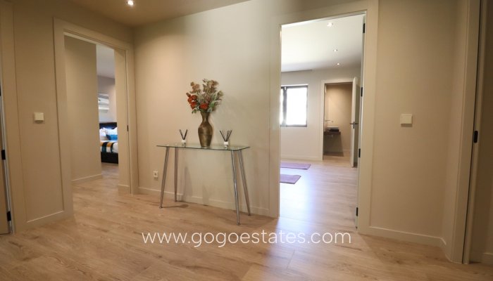 Te koop - Huis - Vrijstaande Villa - Aspe - Aspe Centro