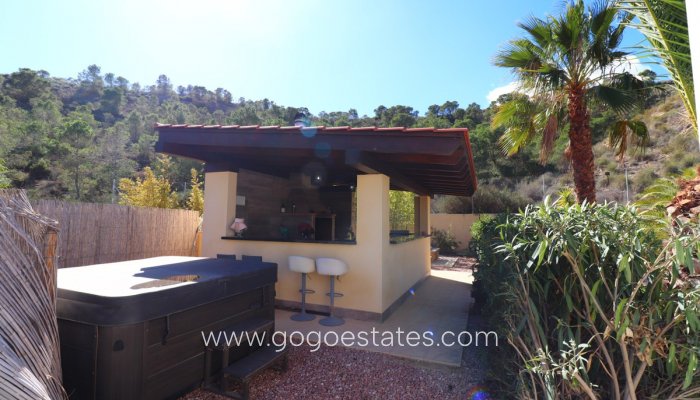 Te koop - Huis - Vrijstaande Villa - Aspe - Aspe Centro