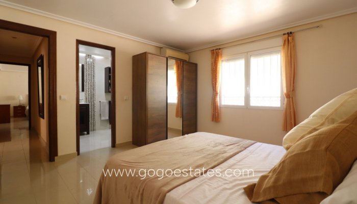 Te koop - Huis - Vrijstaande Villa - San Fulgencio - La Escuera