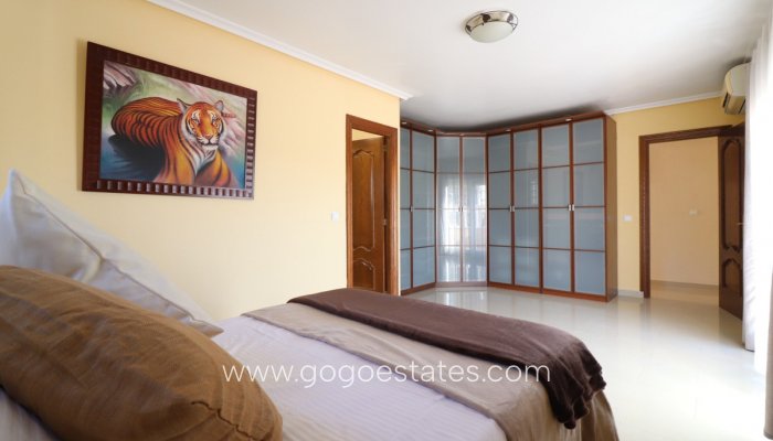 Te koop - Huis - Vrijstaande Villa - San Fulgencio - La Escuera