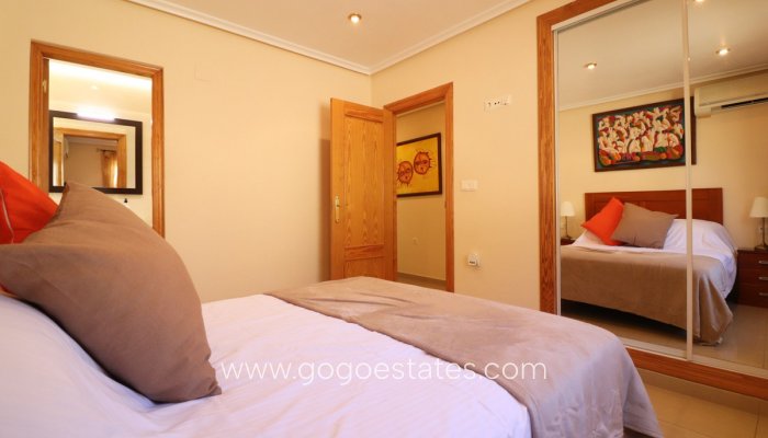 Te koop - Huis - Vrijstaande Villa - San Fulgencio - La Escuera