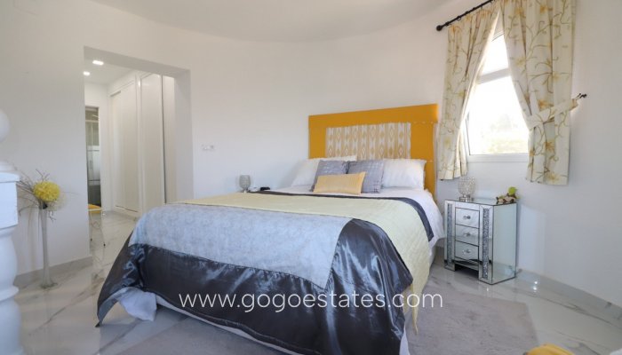 Te koop - Huis - Vrijstaande Villa - Algorfa - Algorfa Centro