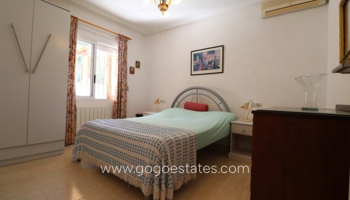 Te koop - Huis - Vrijstaande Villa - Algorfa - Algorfa Centro