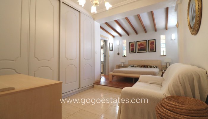 Te koop - Huis - Vrijstaande Villa - Algorfa - Algorfa Centro