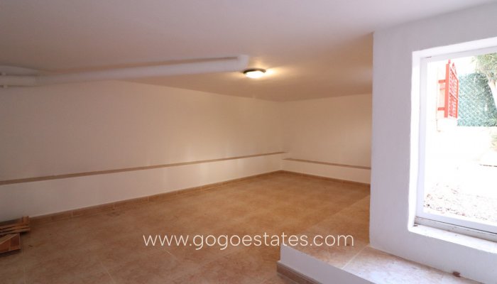 Te koop - Huis - Vrijstaande Villa - Algorfa - Montemar