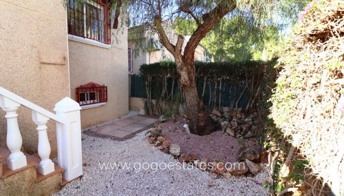 Te koop - Huis - Vrijstaande Villa - Algorfa - Montemar