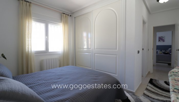 Venta - Casa - Chalet Independiente - Benijofar