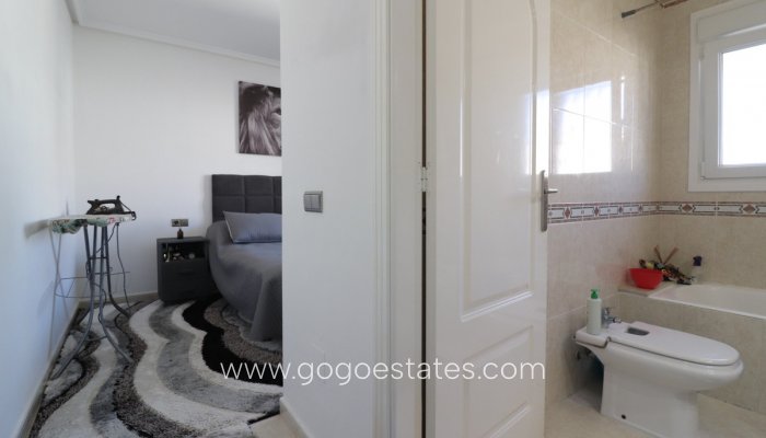 Venta - Casa - Chalet Independiente - Benijofar