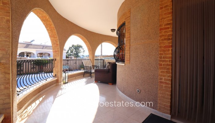 Venta - Casa - Chalet Independiente - Benijofar