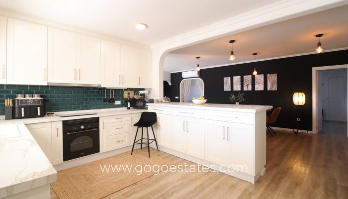 Te koop - Huis - Vrijstaande Villa - Rojales - Rojales Centro