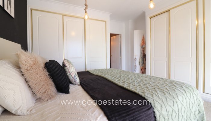 Te koop - Huis - Vrijstaande Villa - Rojales - Rojales Centro