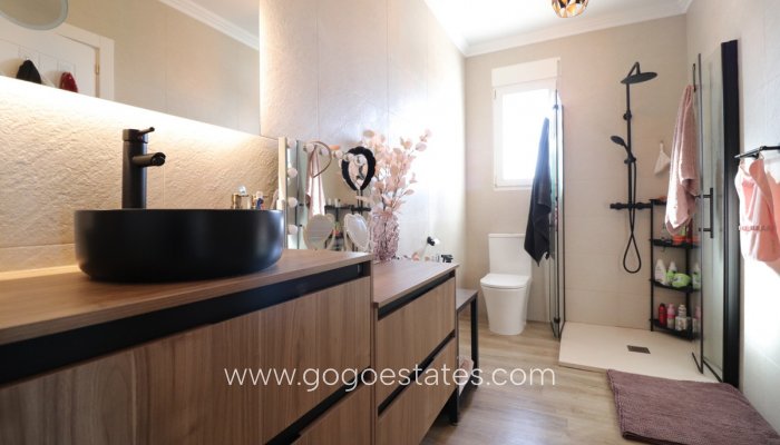 Te koop - Huis - Vrijstaande Villa - Rojales - Rojales Centro