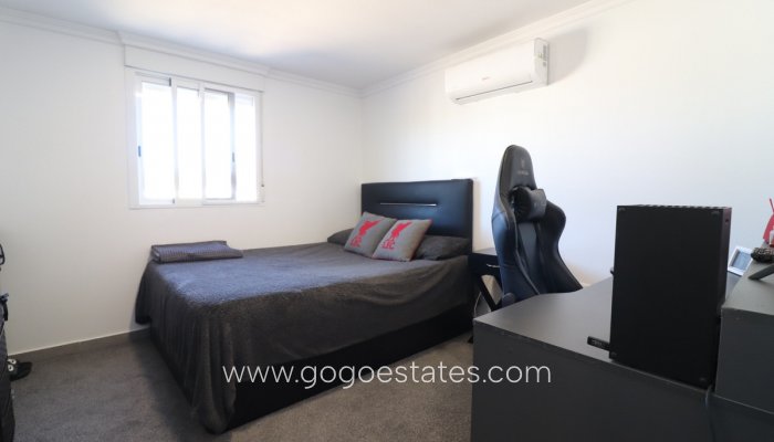 Te koop - Huis - Vrijstaande Villa - Rojales - Rojales Centro