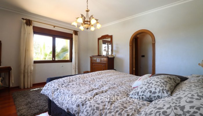 Te koop - Huis - Vrijstaande Villa - Callosa de Segura - Callosa de Segura Centro