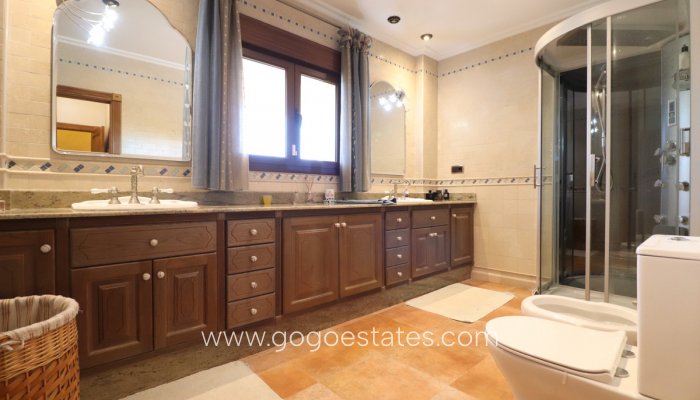 Te koop - Huis - Vrijstaande Villa - Callosa de Segura - Callosa de Segura Centro