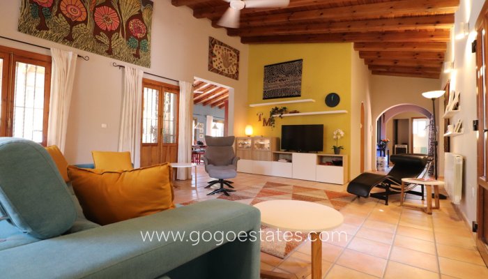 Te koop - Huis - Vrijstaande Villa - Catral - Catral Centro