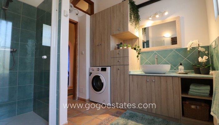 Te koop - Huis - Vrijstaande Villa - Catral - Catral Centro