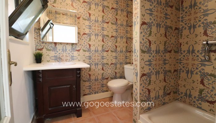 Te koop - Huis - Vrijstaande Villa - Catral - Catral Centro