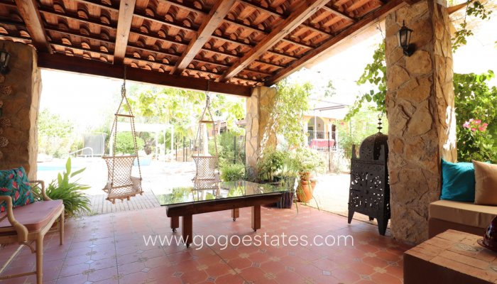 Te koop - Huis - Vrijstaande Villa - Catral - Catral Centro