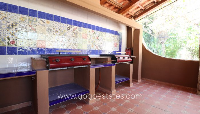 Te koop - Huis - Vrijstaande Villa - Catral - Catral Centro