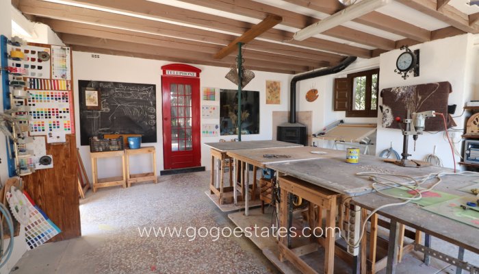 Te koop - Huis - Vrijstaande Villa - Catral - Catral Centro