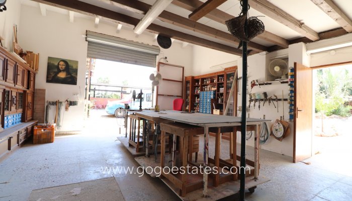 Te koop - Huis - Vrijstaande Villa - Catral - Catral Centro